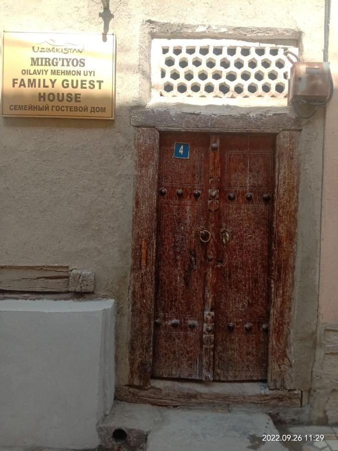 In Center Of Bukhara Family Guest House Mirg'Iyos מראה חיצוני תמונה