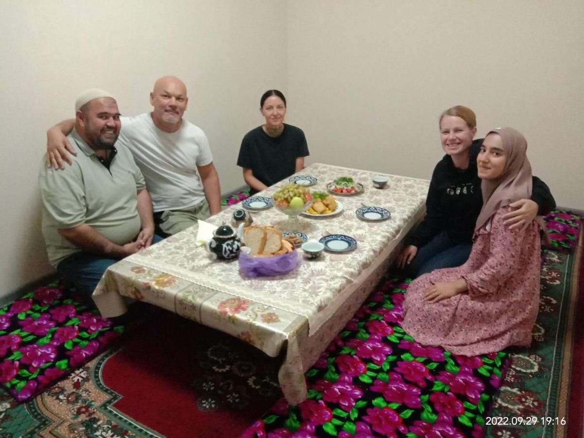 In Center Of Bukhara Family Guest House Mirg'Iyos מראה חיצוני תמונה