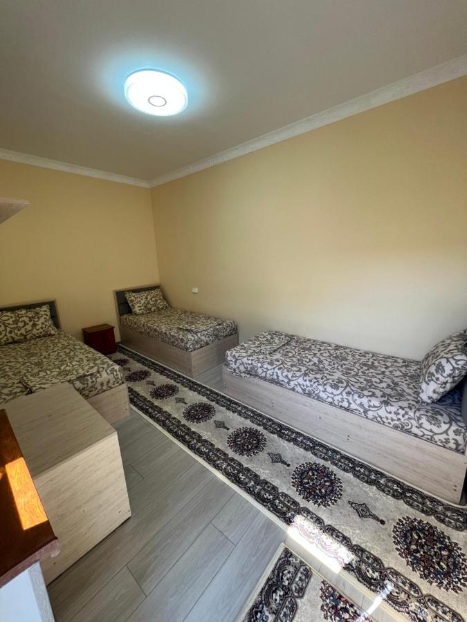 In Center Of Bukhara Family Guest House Mirg'Iyos מראה חיצוני תמונה