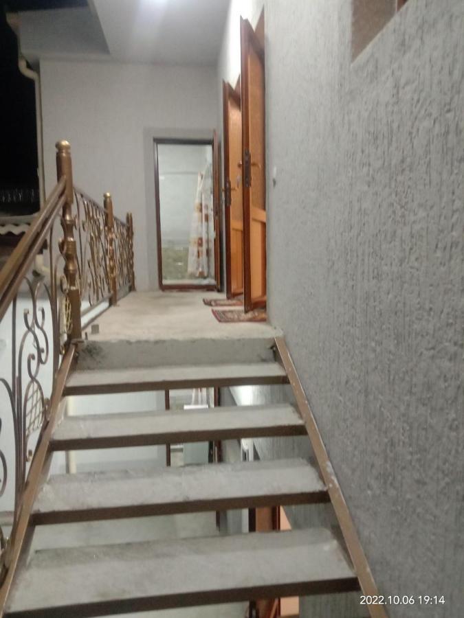 In Center Of Bukhara Family Guest House Mirg'Iyos מראה חיצוני תמונה