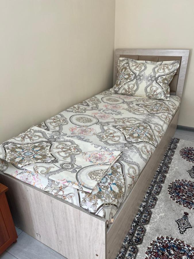 In Center Of Bukhara Family Guest House Mirg'Iyos מראה חיצוני תמונה